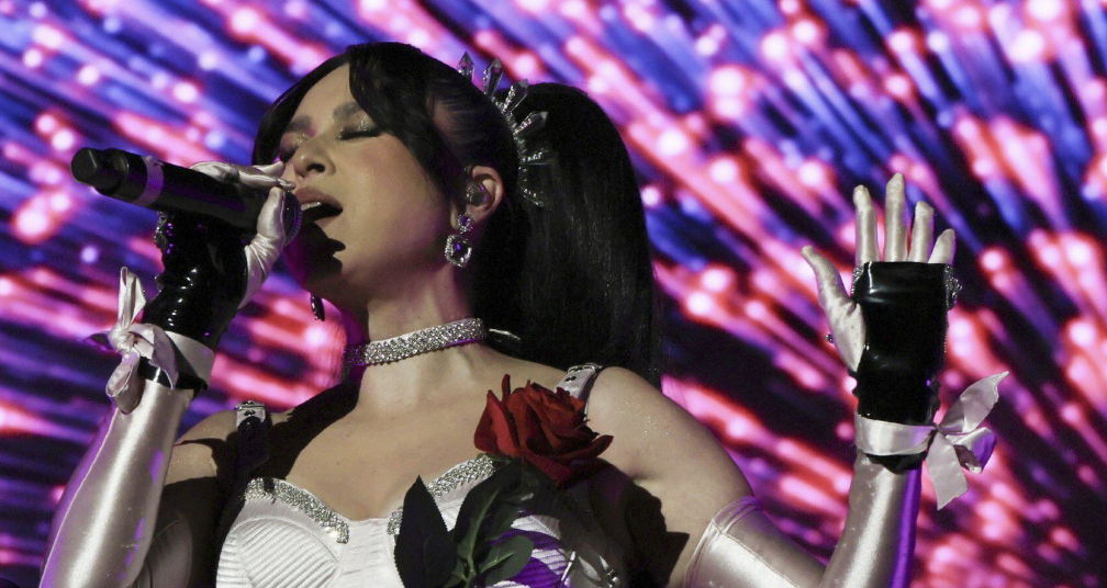 ‘BELANOVA’ REGALA SU CORAZÓN A MILES DE MEXICANOS QUE ASISTIERON A SU PRIMER CONCIERTO